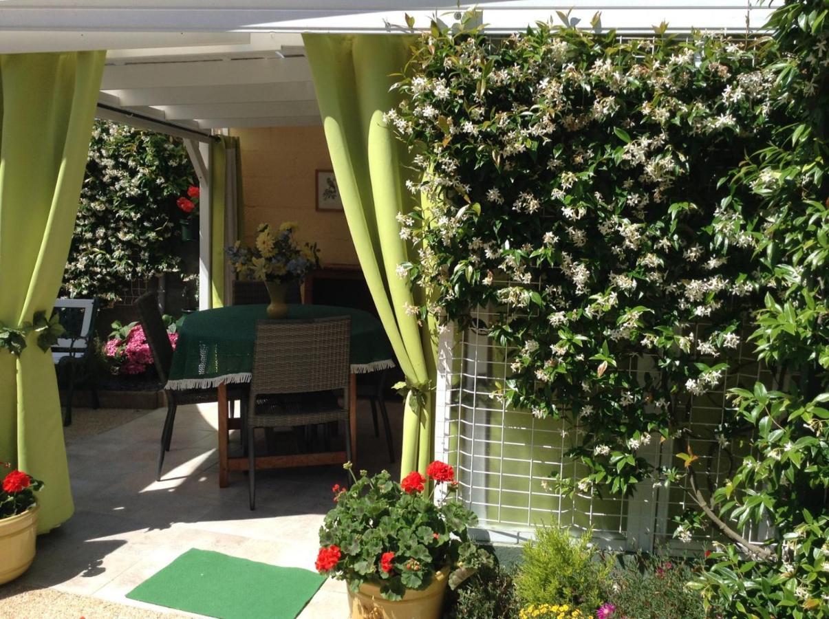 La Maison S'Apelle Le P'Tit Nid Granville Dış mekan fotoğraf